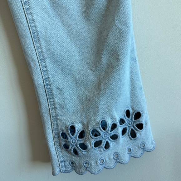 OAT New York Mid Rise Cropped Mini Flare Jeans - Picture 3 of 10